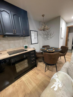 ENCANTADOR apartamento RENOS